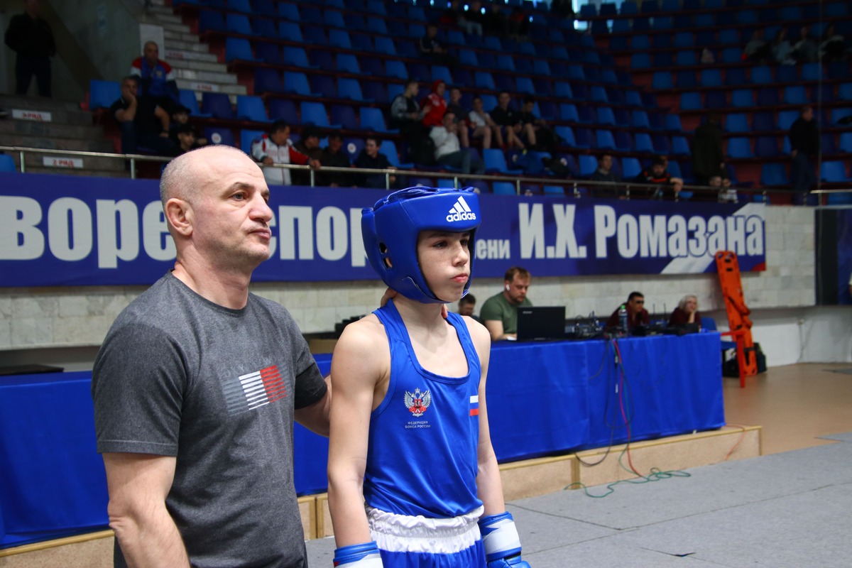 Металлург магнитогорск. Динамо магнитогорск сшор. Металлург баскетбольный клуб. Спортивная школа легкой атлетика магнитогорск. Соревнования по дзюдо в магнитогорске.