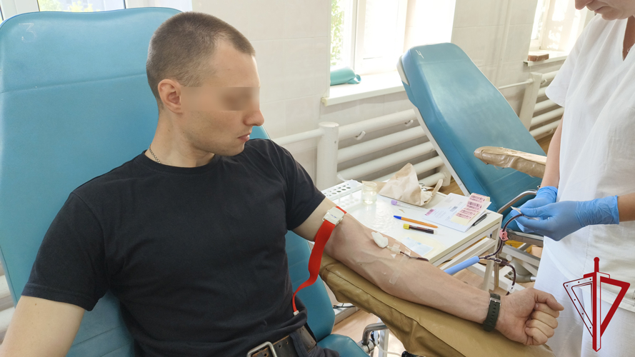 Псковские росгвардейцы приняли участие в ведомственной акции «От сердца к сердцу»
