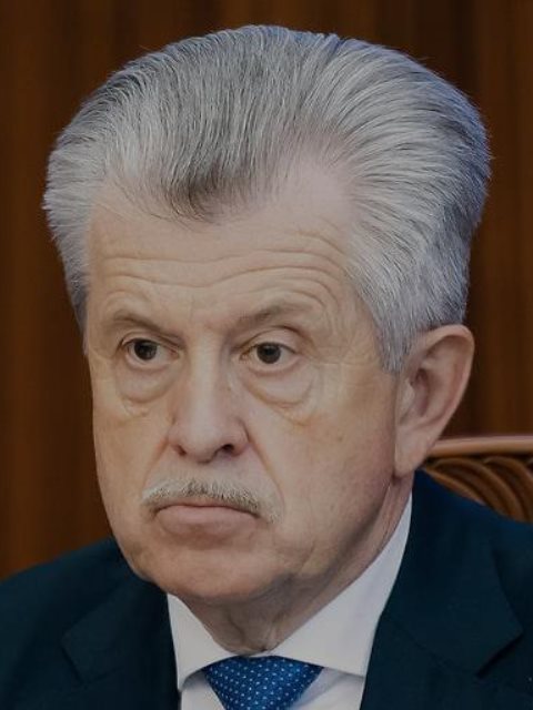 Сергей Вахруков