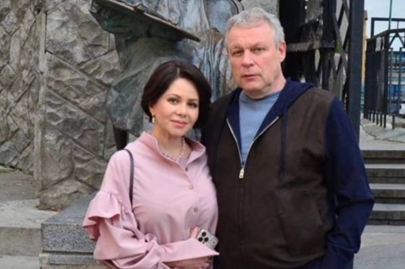 Актер Сергей Жигунов рассказал, что счастлив в браке с Викторией Ворожбит