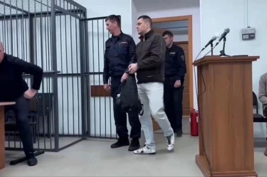 Фото: скриншот | Основателю «Приморского мазута» отменили незаконное предпринимательство, оставив преступное сообщество