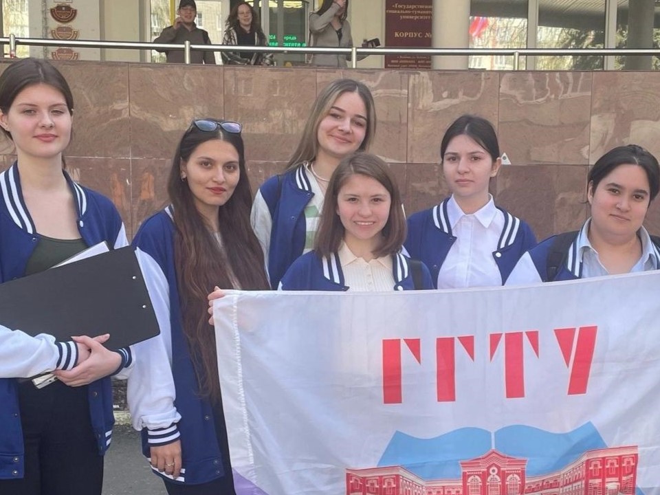 Орехозуевские студенты завоевали второе место в конкурсе лучших волонтеров