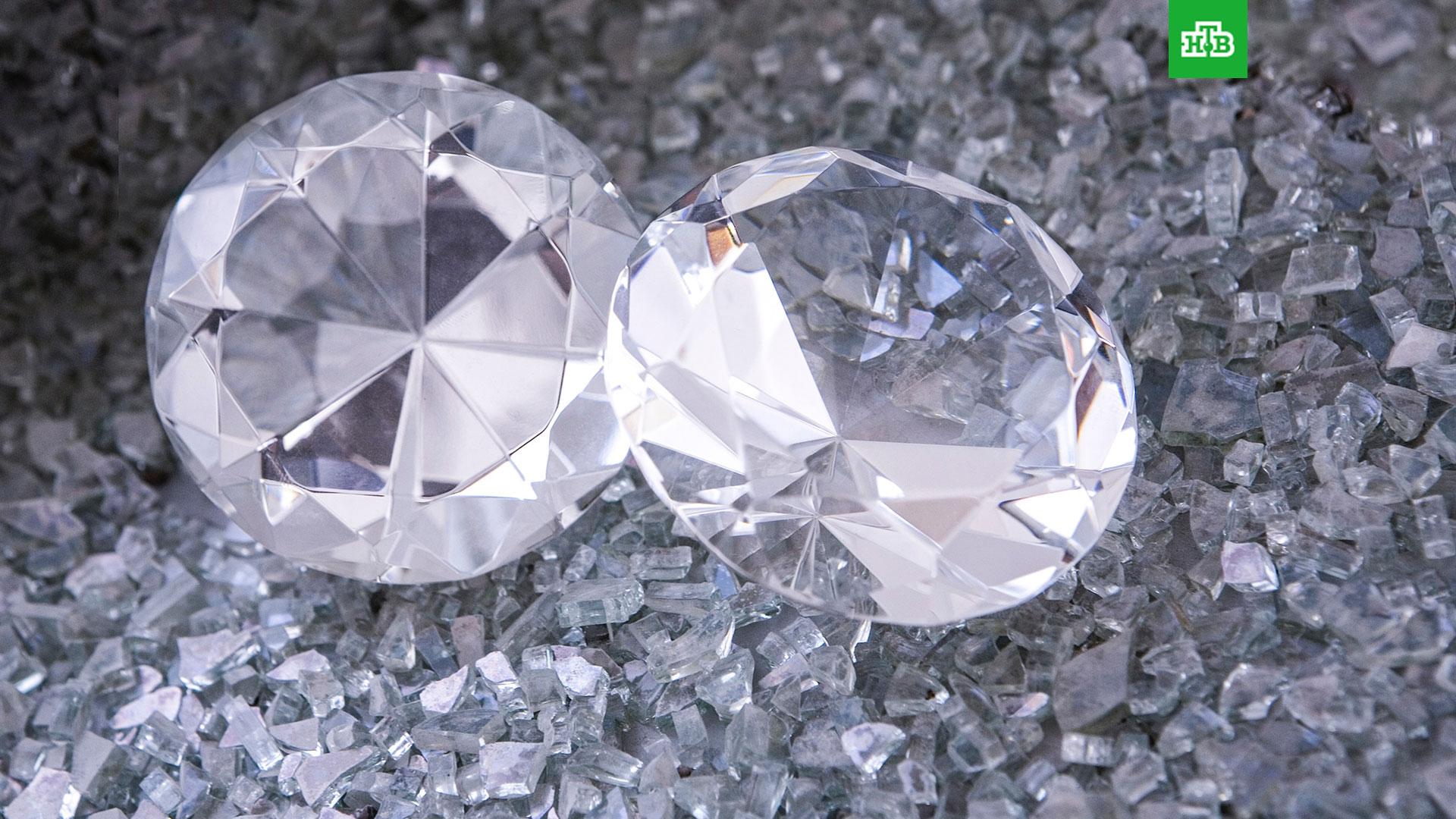 Формы кристаллов. Прямоугольный алмаз из бумаги. Основа алмазов. Основа алмазов. Искусственный алмаз слайд.