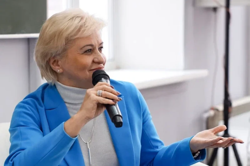 «Служение государству и закону»: студенты АлтГУ обсудили карьеру на госслужбе с председателем Крайизбиркома Ириной Акимовой