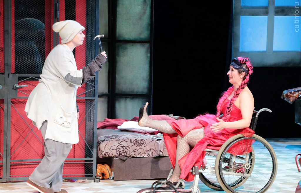 Спектакль «Как Зоя гусей кормила»