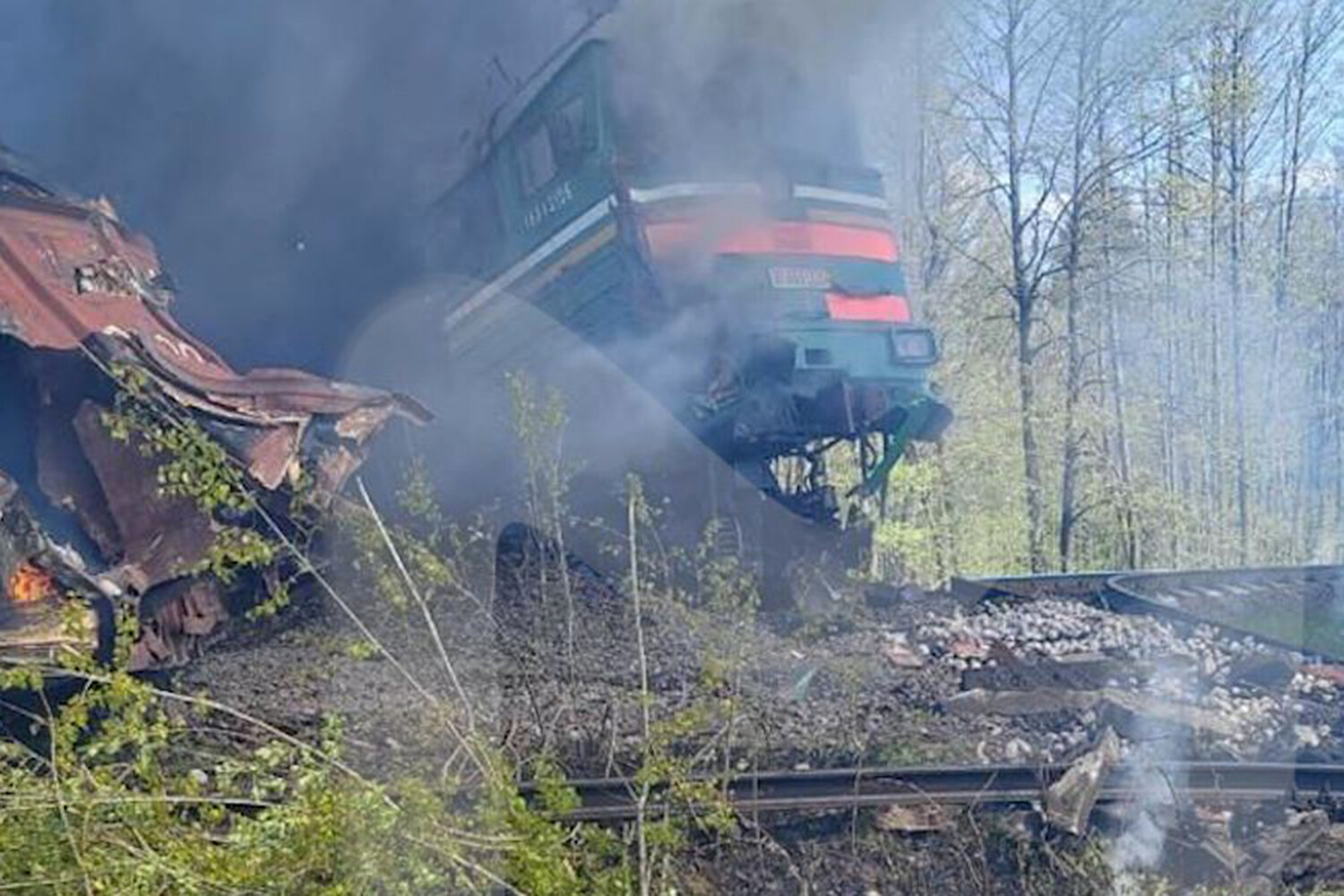 РЖД заявила о полном восстановлении движения поездов в Брянской области ...