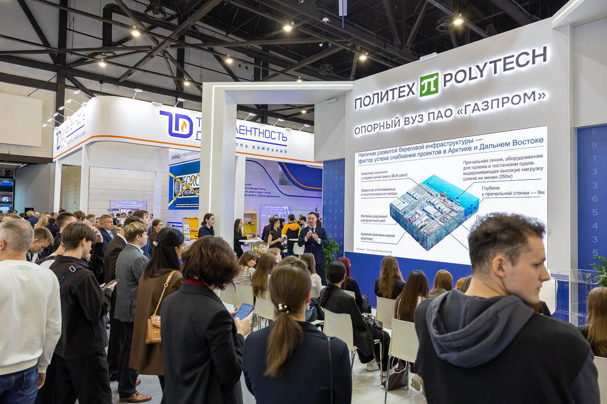 Внимание посетителей форума неизменно привлекает стенд Политехнического университета 