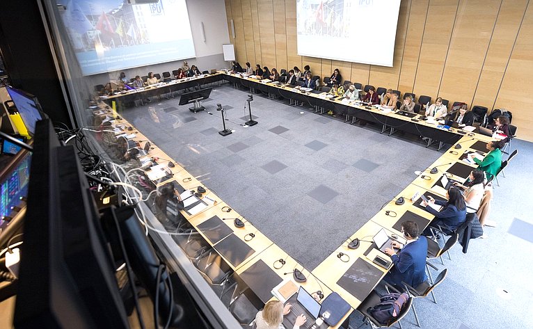 Сенаторы РФ приняли участие в мероприятиях 151-й Ассамблеи МПС