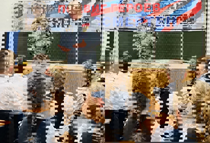 В Мордовии боец спецназа Росгвардии поговорил о важном с лицеистами 