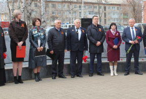 В преддверии 81-ой годовщины Победы в Великой Отечественной войне, у мемориала погибшим совгаванцам, также как и по всей стране была открыта Вахта Памяти.