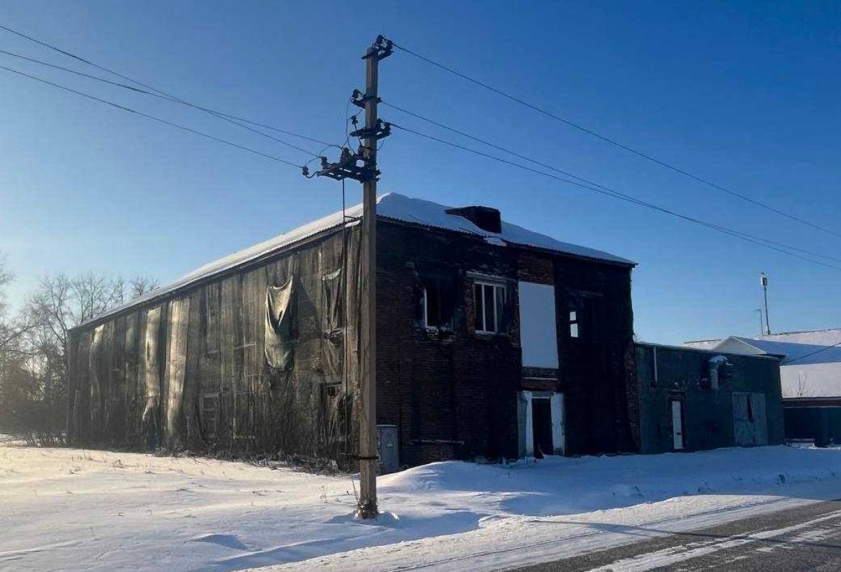 Омский суд обязал закрыть доступ в бывшую типографию - здание признали опасным