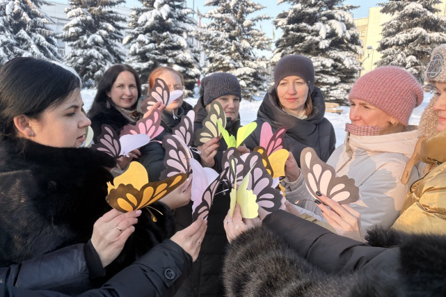 В международный день памяти жертв Холокоста, день полного освобождения Ленинграда от фашисткой блокады сотрудники Управления присоединились к всероссийским акциям «Мужество, сила, отвага – бесценен подвиг Ленинграда...» и «Бабочка памяти» (27.01.2026) Фото 2
