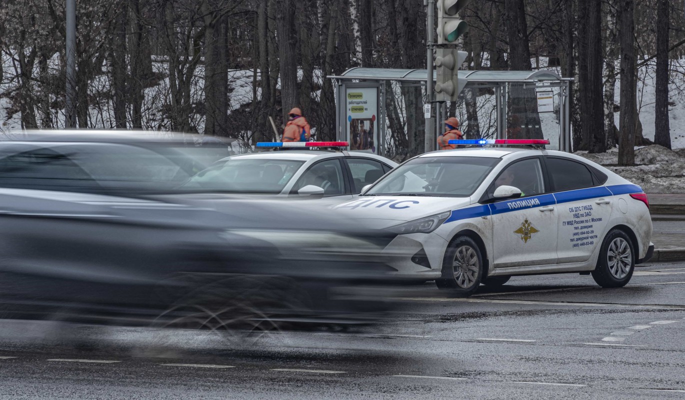 Дпс сегодня. Погоня ДПС. Машина Полицейская на юге. Полицейская погоня с вертолетом. Открытые полицейские машины на юге.