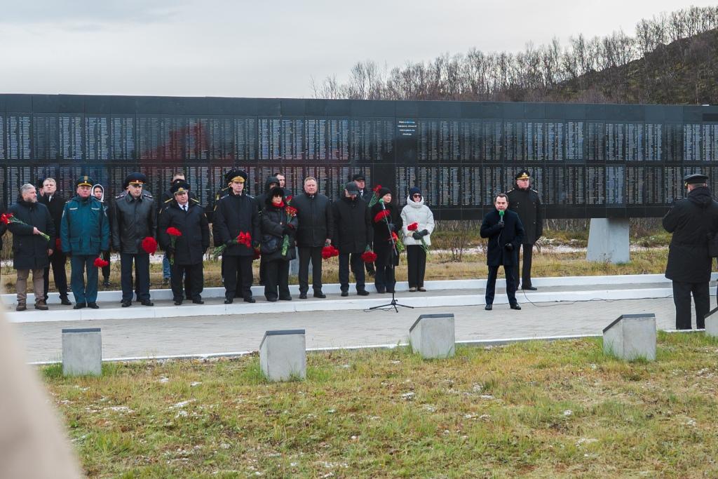 Начальник УФСИН России по Мурманской области принял участие в торжественном захоронении останков красноармейцев