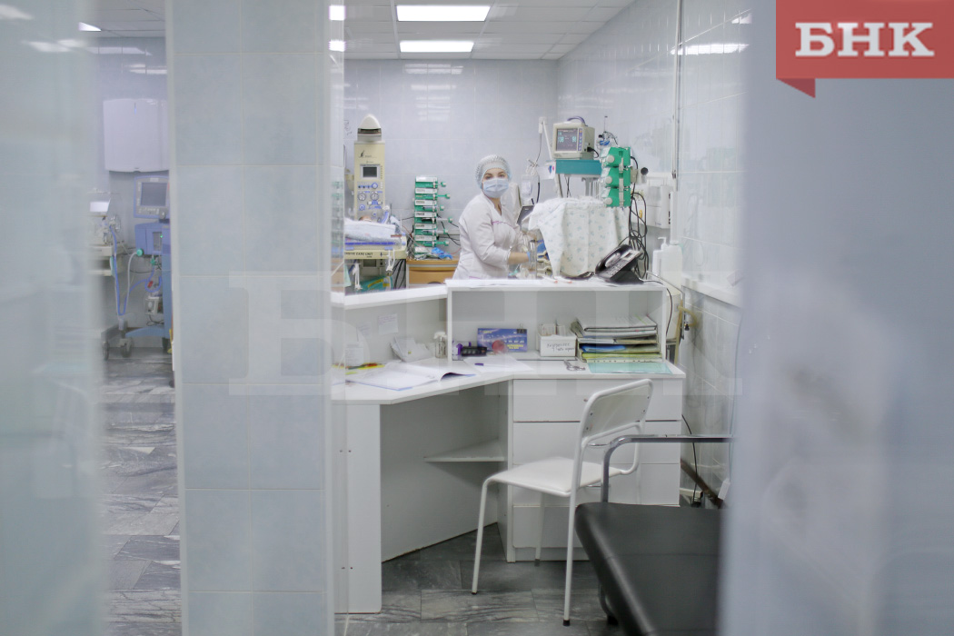 В Минздраве Коми рассказали о состоянии впавшей в кому девочки с энцефалитом