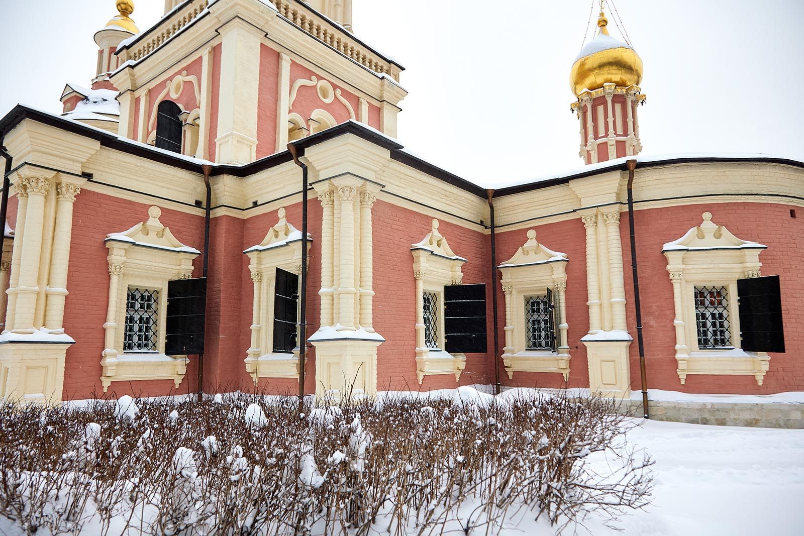 В усадьбе Свиблово завершена реставрация храма Живоначальной Троицы