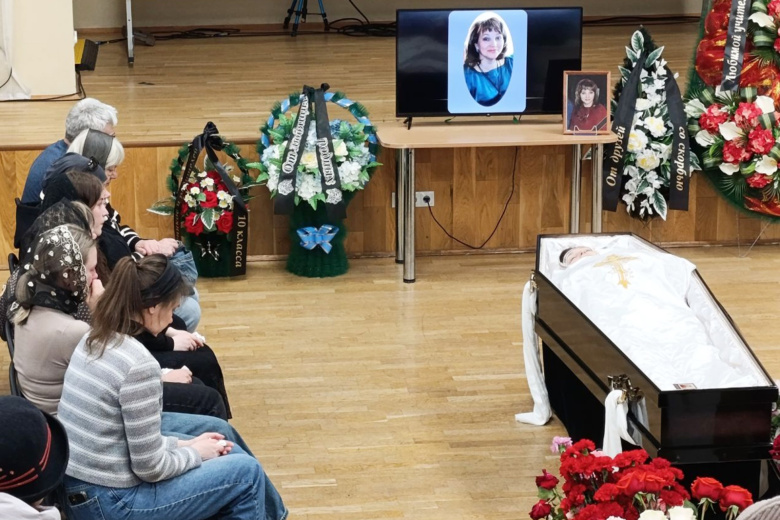 Прощание с педагогом Олесей Багутой