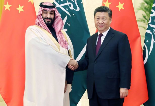 Принц Саудовской Аравии Мохаммед бин Салман и Председатель Китайской Народной Республики Си Цзиньпин