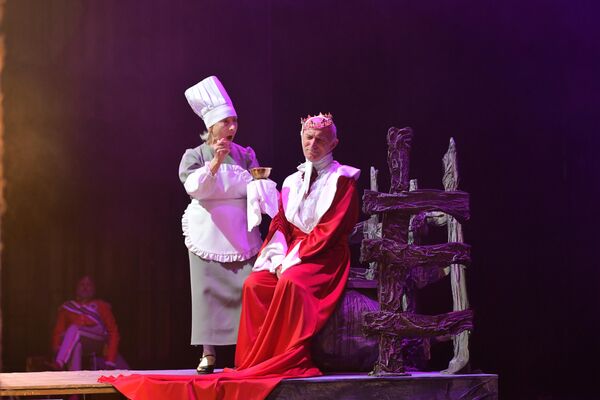 Она создана по мотивам сказок Ганса Христиана Андерсена "Новое платье короля", "Свинопас" и "Принцесса на горошине". - Sputnik Абхазия