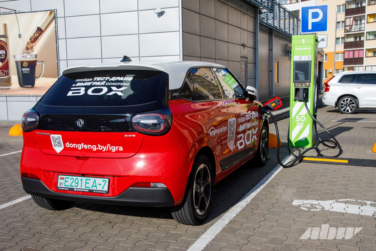 Стресс-тест Dongfeng BOX: сколько зарядок понадобится, чтобы доехать из Минска до Бреста и обратно?