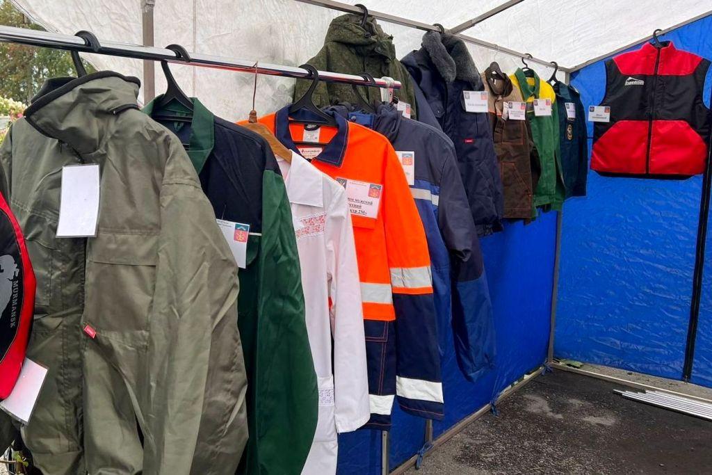 Посетители Кольской ярмарки ознакомились с продукцией учреждений УФСИН России по Мурманской области 