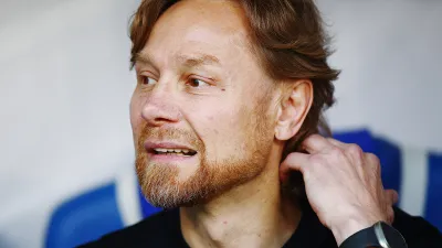 Валерий Карпин