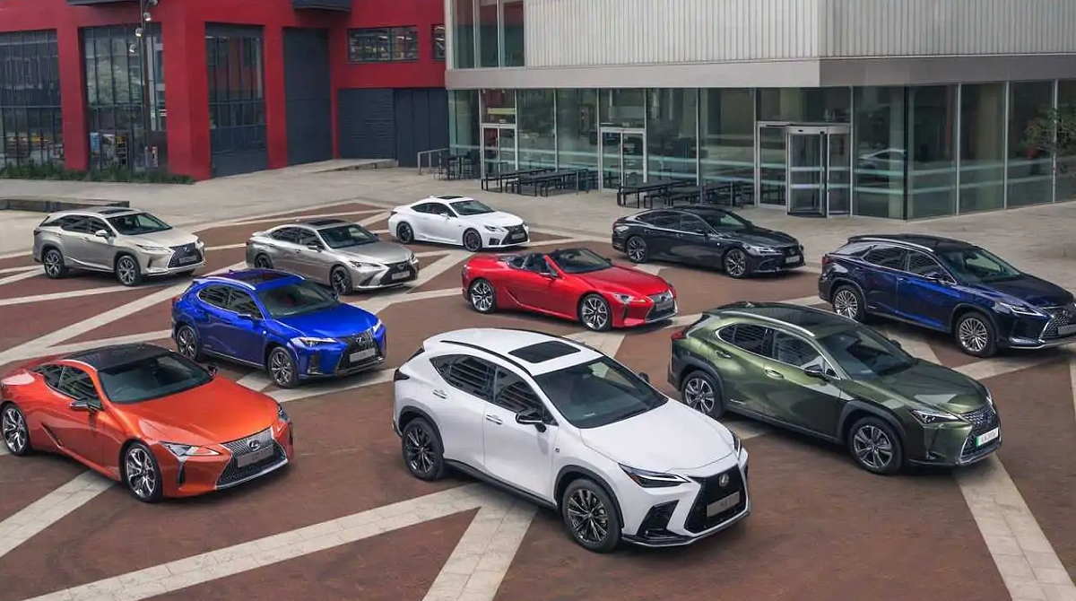 Компания Lexus объяснила каждое из названий его моделей с буквенными обозначениями