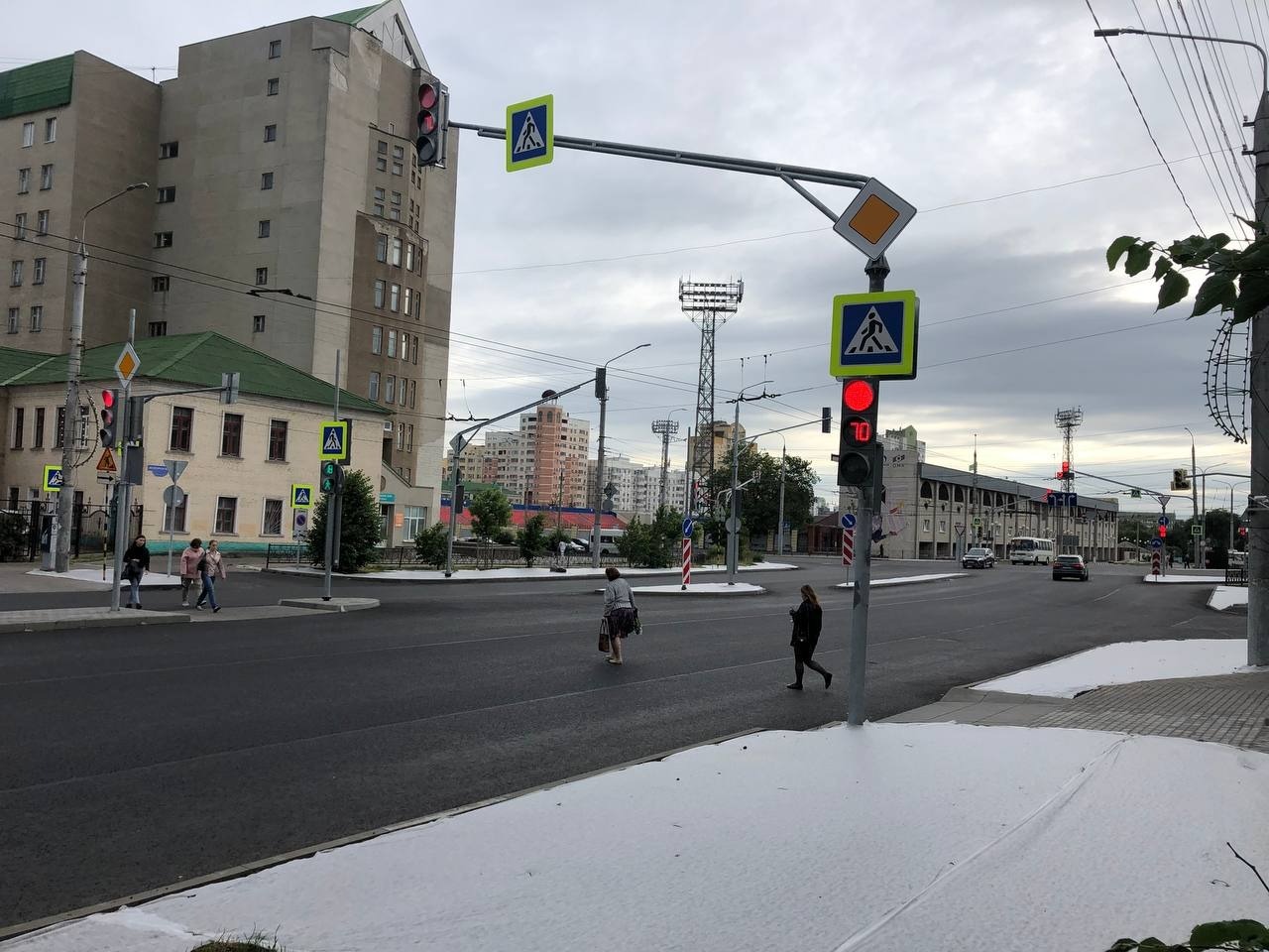 Органы гибдд установили новые светофоры на дорожных