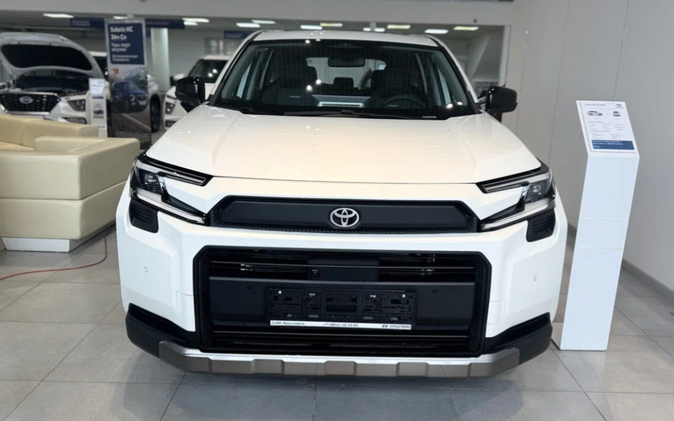 Русификация Toyota RAV4 XA60: чем отличается новое поколение от старого