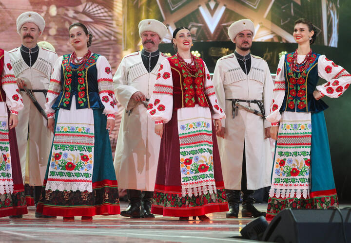 Коллектив отправляется в Китай