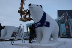 Скоро фигуры подсветят гирляндами со светодиодами