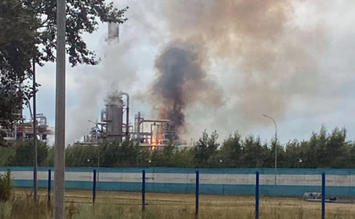 На нижегородском заводе quot;Сибураquot; загорелась производственная установка Происшест