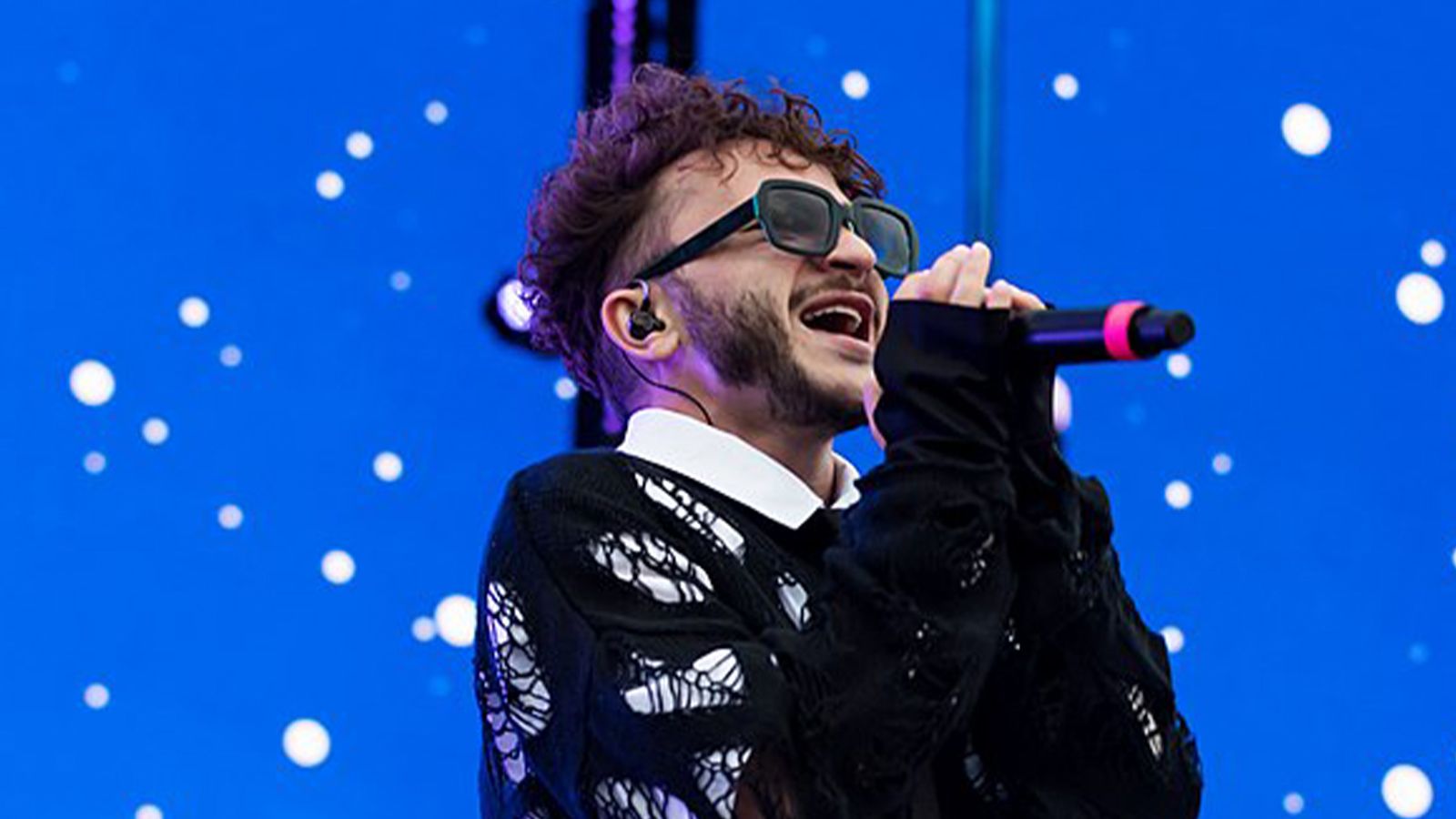 Что спел джарахов в большом шоу. Джарахов с друзьями. Что спел джарахов в большом шоу. Что спел джарахов в большом шоу. Что спел джарахов в большом шоу.