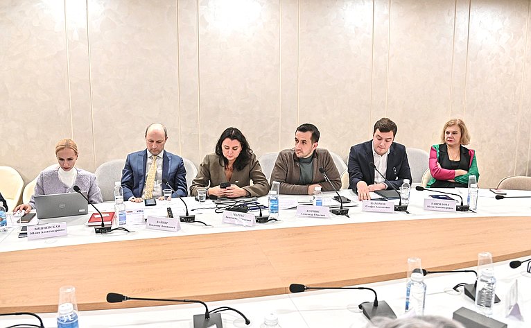 Заместитель Председателя Совета Федерации Инна Святенко провела заседание рабочей группы «Социальные проекты» Агентства стратегических инициатив