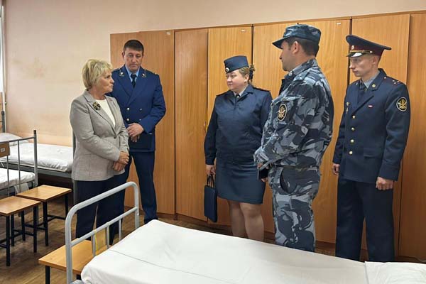 Региональный омбудсмен Надежда Егорова посетила УФИЦ при ИК-6 УФСИН России по Тверской области