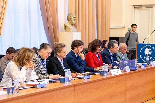 «Искренняя дружба и растущий интерес»: Россия и Иран делают ставку на совместное будущее в науке и гуманитарной сфере