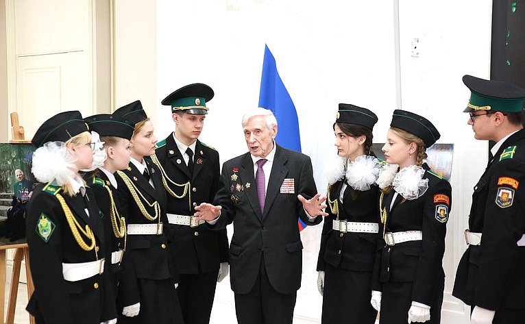 Открытие в Совете Федерации выставки «Лица Великой Победы»