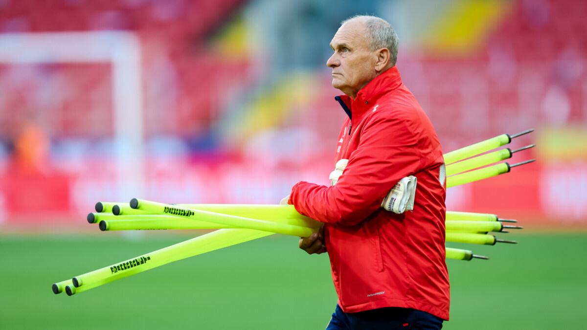 Кафанов рассказал о выборе вратарей сборной России на матчи с Перу и Чили