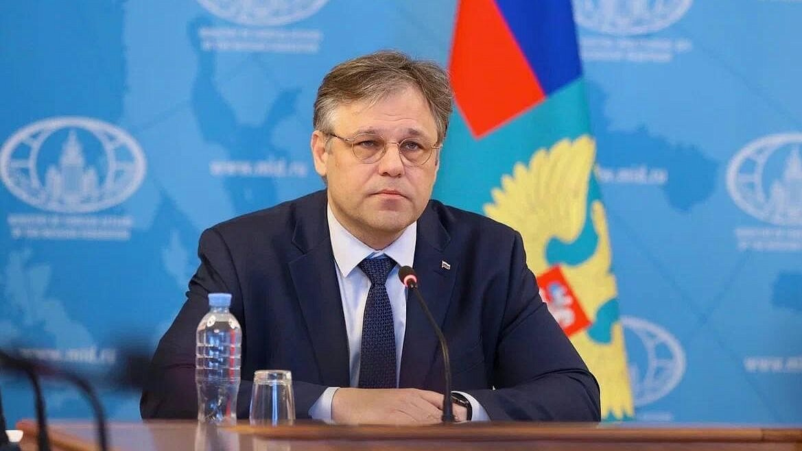 Многие украинцы 9 Мая будут вспоминать своих предков, заявил Мирошник