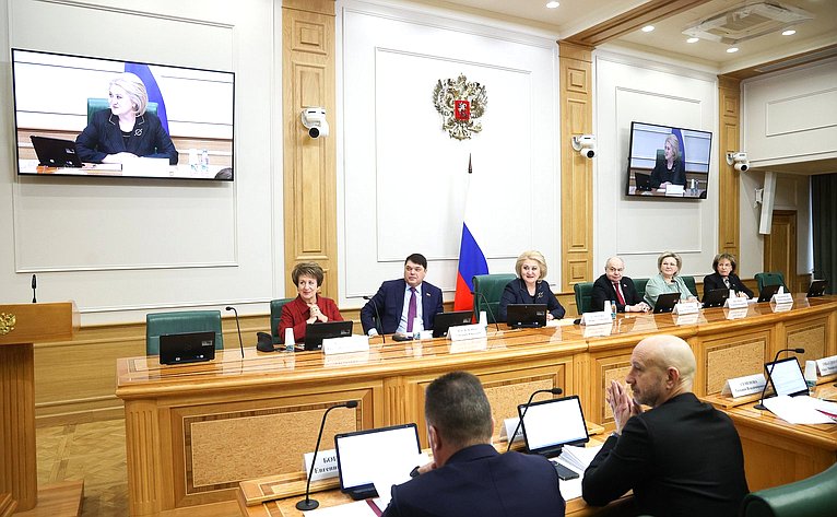 Заседание Комитета Совета Федерации по науке, образованию и культуре