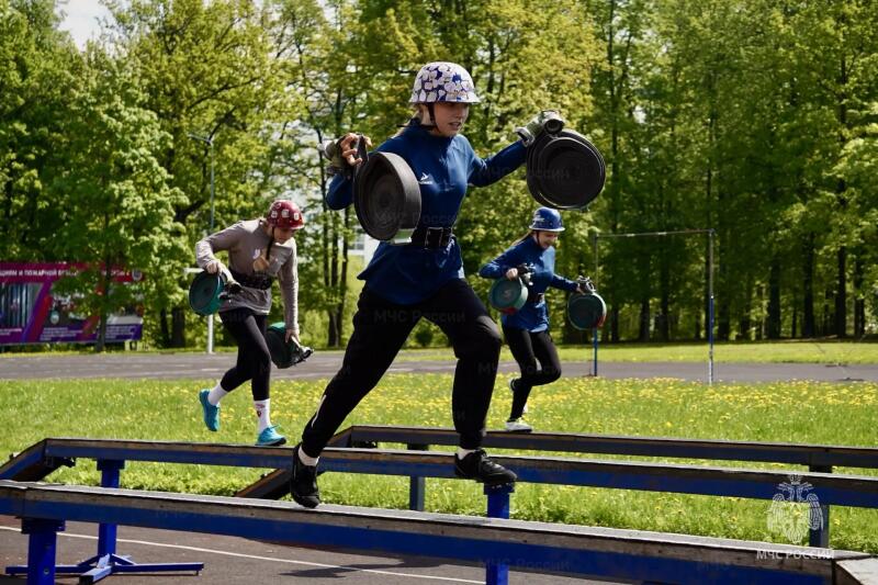 В Москве проходит Чемпионат и Первенство по пожарно-спасательному спорту