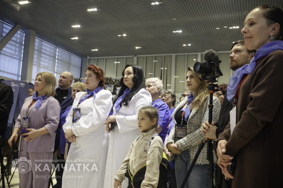 Камчатка объединилась ради Победы! (фоторепортаж). Фотография 27 Камчатка объединилась ради Победы! (фоторепортаж). Фото: «Камчатка Сегодня» \ Игорь Сафончик. Фотография 27