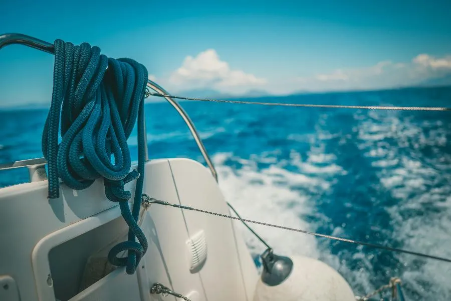 Петербургские компании завоевали «Морской Олимп» | ФОТО Raimond Klavins on Unsplash