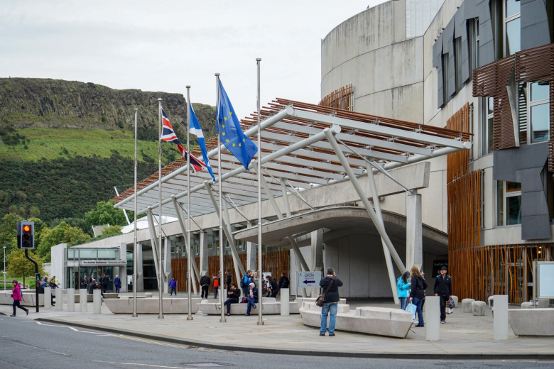 Здание парламента Шотландии