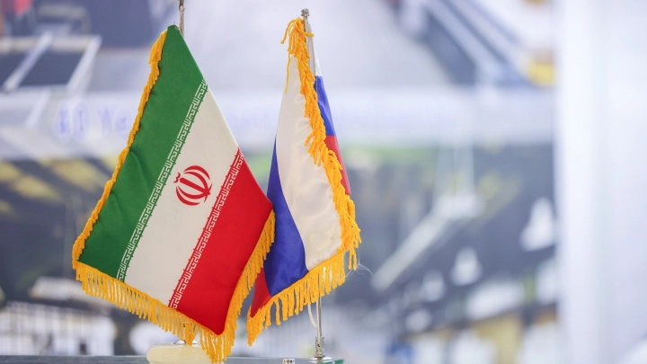 Иран ведёт тайные переговоры с Россией? Востоковед Сатановский отреагировал на слухи