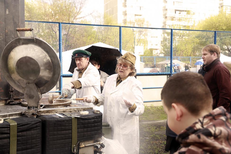 А вот и полевая кухня!