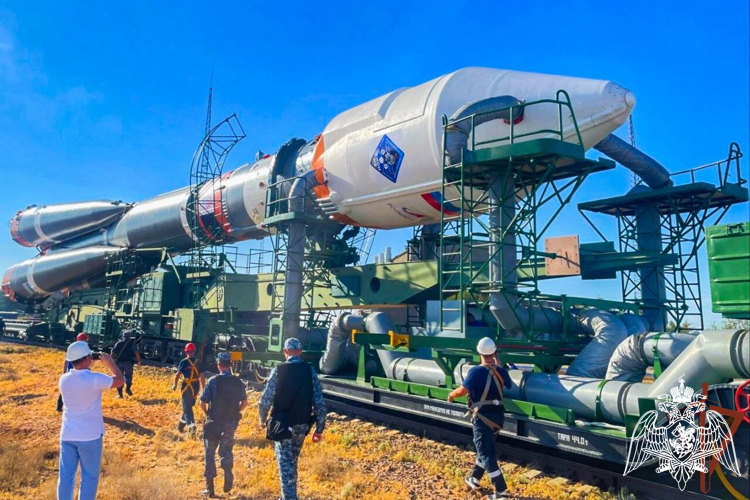 Росгвардейцы обеспечили безопасность транспортировки ракеты-носителя «Союз-2.1а» на космодроме «Байконур» 