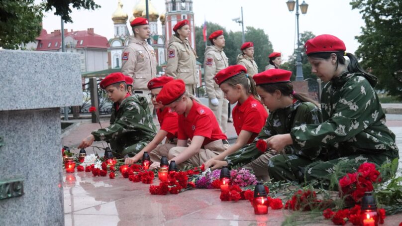 Гусевцы присоединились к Всероссийской ежегодной памятной акции «Свеча памяти»