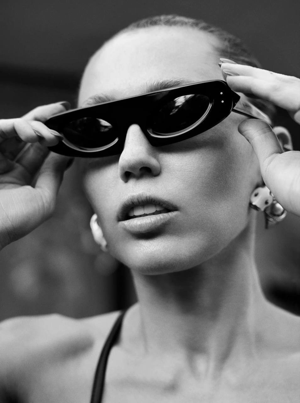 Отдел кадров: Майли Сайрус, Гвинет Пэлтроу и Марион Котийяр Отдел кадров: Майли Сайрус, Гвинет Пэлтроу и Марион Котийяр