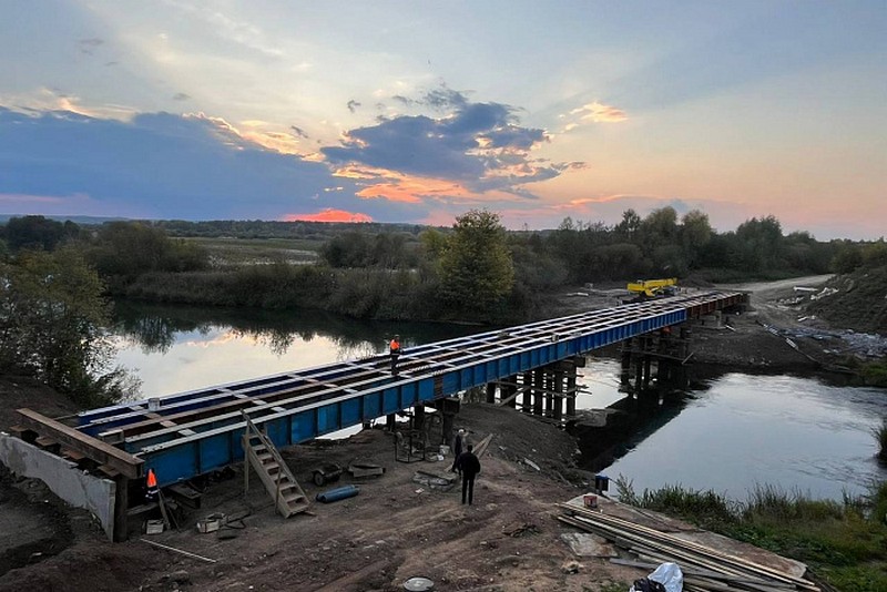 В Кировской области ремонтируют очень значимый мост